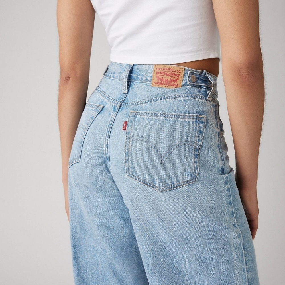Levi's Cinch Baggy Light Blue Women Jeans Sz 29